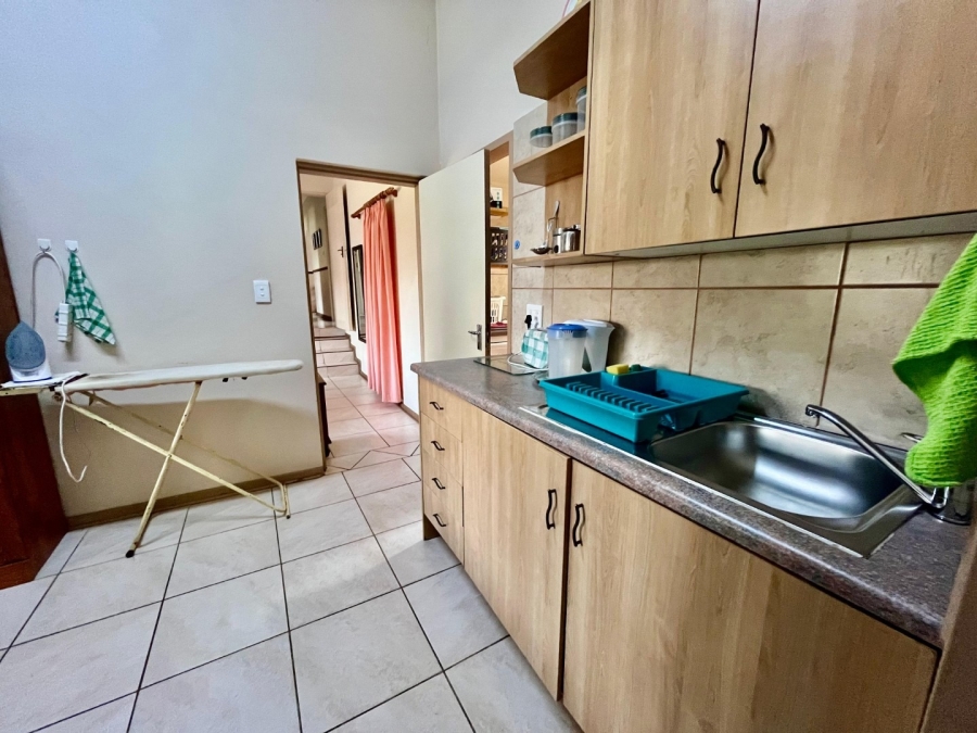 4 Bedroom Property for Sale in Safari Gardens North West